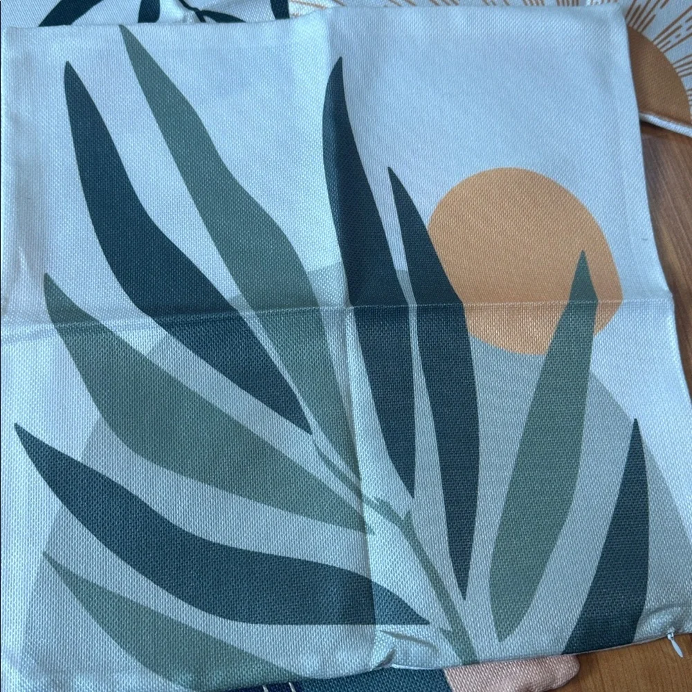 NWOT 4 pc boho‎ pillowcase covers zip closure square throw plant designed decor